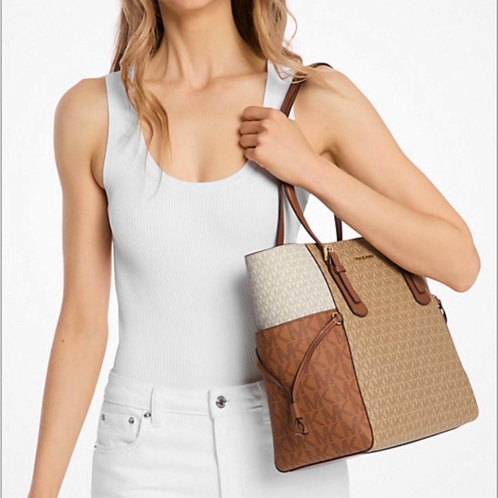 Michael Kors Voyager Color Block Tote and Wallet Set - Picture 3 of 14